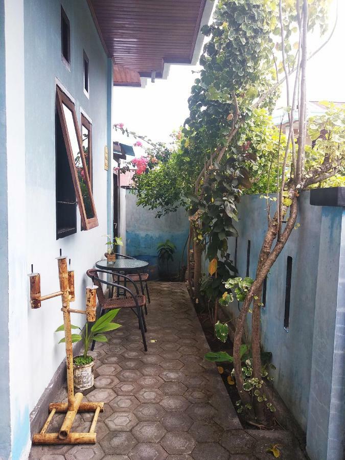 Kurnia Homestay Ternate Esterno foto